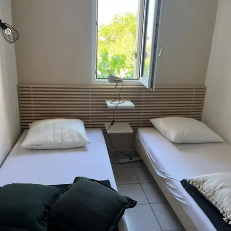 Cap D'agde, 2 Pieces, 4 Personnes - Fr-1-749-24 アパート *